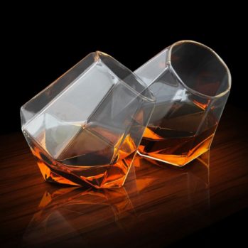 Diamentowe szklanki do whisky Thumbs Up